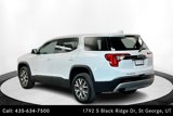 Used 2023 GMC Acadia SLE image 3