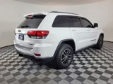 Used 2018 Jeep Grand Cherokee Trailhawk image 3