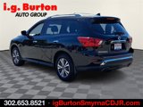 Used 2020 Nissan Pathfinder SV image 4