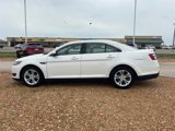 Used 2015 Ford Taurus SEL image 2