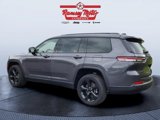Used 2022 Jeep Grand Cherokee L Laredo image 3