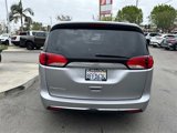 Used 2017 Chrysler Pacifica Touring-L image 4