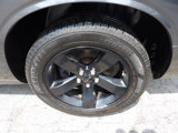 Used 2013 Dodge Challenger SXT image 5