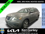 Used 2017 Nissan Pathfinder SL image 1