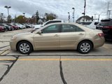 Used 2010 Toyota Camry LE image 2