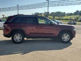 Used 2023 Jeep Grand Cherokee Laredo image 6