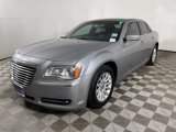 Used 2014 Chrysler 300 image 4