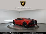 Used 2021 Lamborghini Huracan EVO image 3