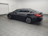 Used 2016 Nissan Altima 2.5 SL w/ 2.5 Technology Package image 3