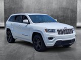 Used 2015 Jeep Grand Cherokee Altitude image 3