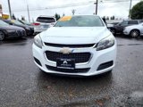 Used 2015 Chevrolet Malibu LT image 2