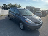 Used 2007 Toyota Sienna LE image 2