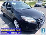 Used 2014 Ford Focus SE w/ SE Winter Package image 3
