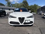 Used 2022 Alfa Romeo Stelvio Ti image 2