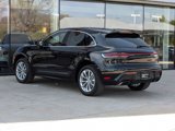 Certified 2024 Porsche Macan image 3
