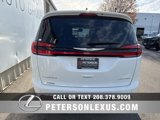 Used 2023 Chrysler Pacifica Limited image 5