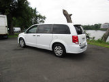 Used 2019 Dodge Grand Caravan SE w/ UConnect Hands-Free Group image 6