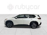 Used 2023 Nissan Rogue SV image 2