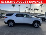Used 2018 Chevrolet Traverse LT image 2