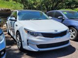 Used 2016 Kia Optima EX w/ Premium Package image 3