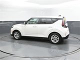 Used 2023 Kia Soul LX w/ LX Technology Package image 5