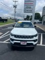 New 2025 Jeep Compass Latitude image 3