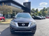 Used 2014 Nissan Pathfinder SV image 2