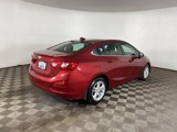 Used 2018 Chevrolet Cruze LT w/ Convenience Package image 4
