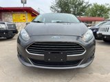 Used 2015 Ford Fiesta SE image 2
