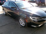 Used 2015 Chrysler 200 Limited w/ Convenience Group image 3