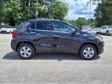 Used 2020 Chevrolet Trax LT w/ LT Convenience Package image 3