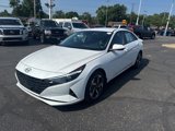 Used 2023 Hyundai Elantra SEL w/ Convenience Package image 3