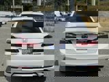 Used 2017 Honda Accord Hybrid Sedan image 4