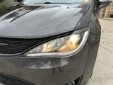 Used 2020 Chrysler Pacifica Touring w/ S Appearance Package image 6