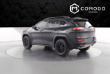 Used 2016 Jeep Cherokee Trailhawk image 5