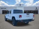 Used 2023 Jeep Gladiator Overland image 5