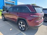 Used 2023 Jeep Grand Cherokee Limited image 4