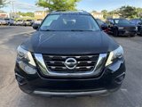 Used 2018 Nissan Pathfinder S image 2