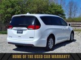 Used 2017 Chrysler Pacifica Touring-L image 4