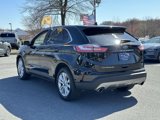 Certified 2022 Ford Edge Titanium image 4