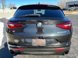 Used 2023 Alfa Romeo Stelvio Sprint image 4