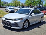 Used 2022 Toyota Camry LE image 3