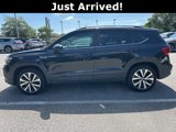 Used 2024 Volkswagen Taos SE image 3