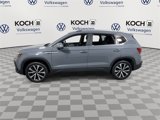 Used 2022 Volkswagen Taos SE image 5