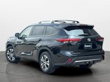 Used 2022 Toyota Highlander XLE image 2