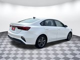 Used 2024 Kia Forte LXS image 3