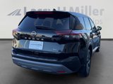 Used 2022 Nissan Rogue SV image 5