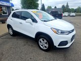 Used 2020 Chevrolet Trax LT w/ LT Convenience Package image 4
