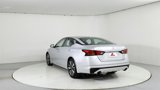 Used 2021 Nissan Altima 2.5 SV w/ SV Premium Package image 4