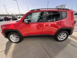 Used 2021 Jeep Renegade Limited w/ Luxury Group II image 3